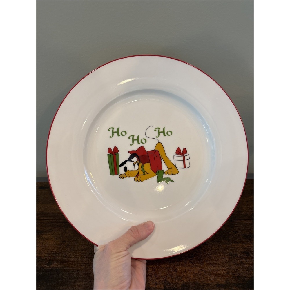 Disney MICKEY'S VINTAGE HOLIDAY Pluto HO HO HO Dinner Plate Christmas